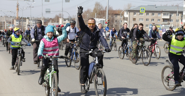 30 апреля: Ежегодное открытие спортивного велосезона.