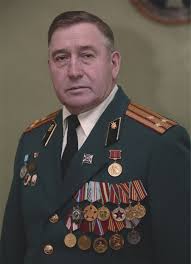 Украинец Николай Дмитриевич.