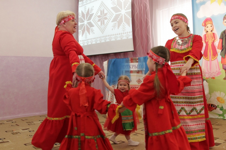 Фестиваль национального творчества прошел в детском саду № 280.