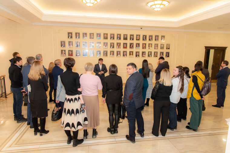 ​Депутаты Городской думы Ижевска заглянули за кулисы Театра оперы и балета Удмуртии.