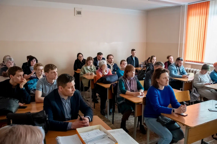 В Ижевске обсудили перспективы благоустройства рекреационной зоны в Холмогоровском лесу.