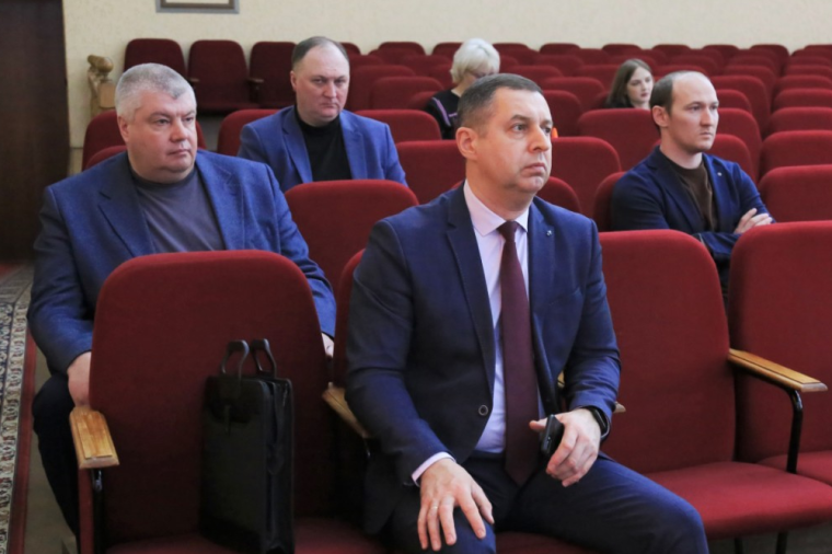 ​Изменения в Устав и Правила благоустройства - в Ижевске состоялись публичные слушания.