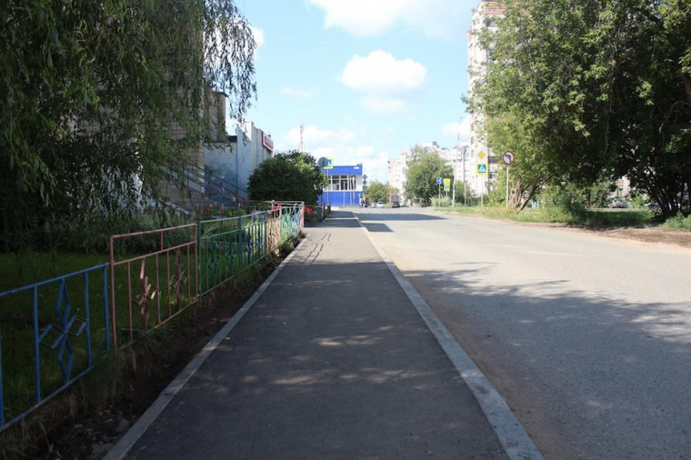 ​37 участков тротуаров уже отремонтировали по программе «Пешеходный Ижевск».