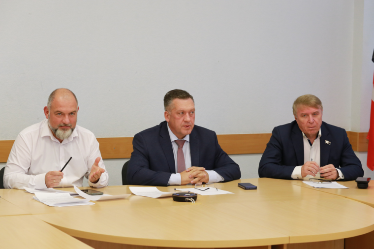 Глава Ижевска Дмитрий Чистяков представил общественности программу развития города.