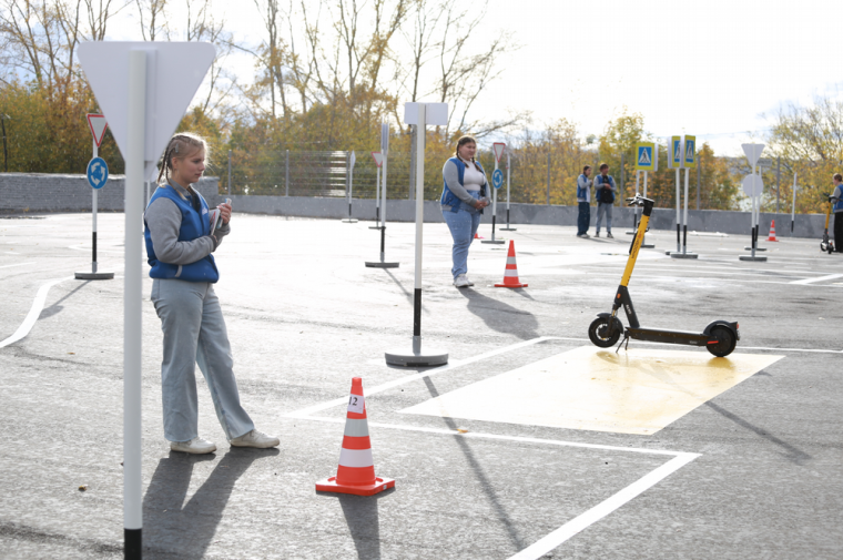​В Ижевске открылся автогородок для юных инспекторов дорожного движения.
