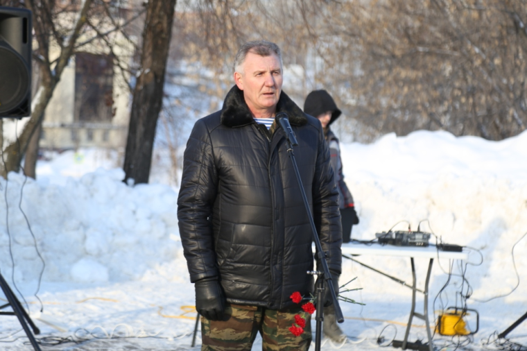 ​15 февраля в Ижевске чествовали воинов-интернационалистов и участников спецоперации.