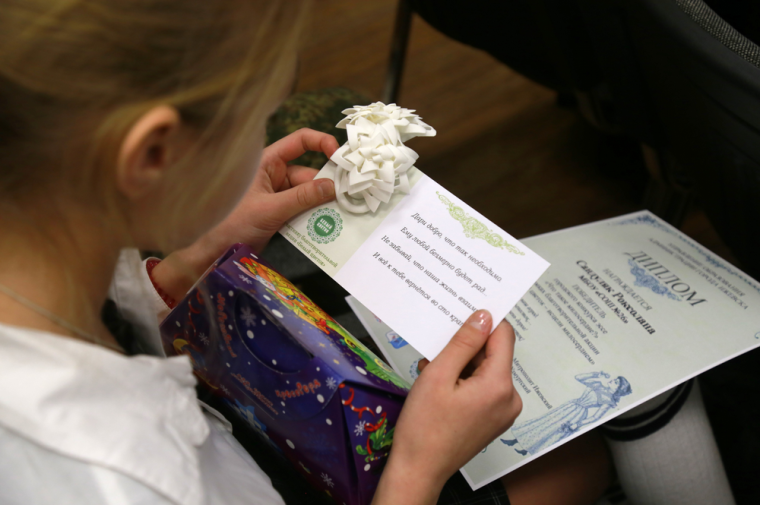 ​Более 10 тысяч декоративных поделок изготовили участники акции «Белый цветок» в Ижевске.