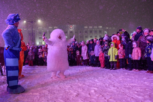В Ижевске прошел новогодний фестиваль «Время быть вместе».