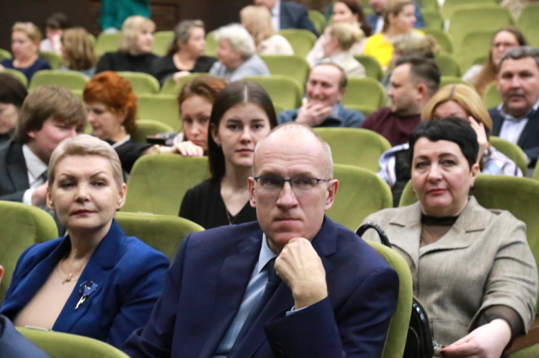 ​Депутат Госдумы России Олег Гарин рассказал о своей работе в 2023 году.
